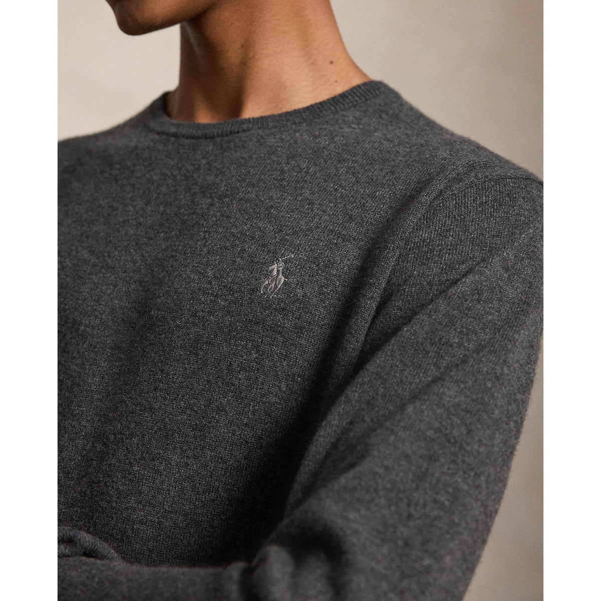 PULL CREW MÉRINOS – DARK CHARCOAL HEATHER