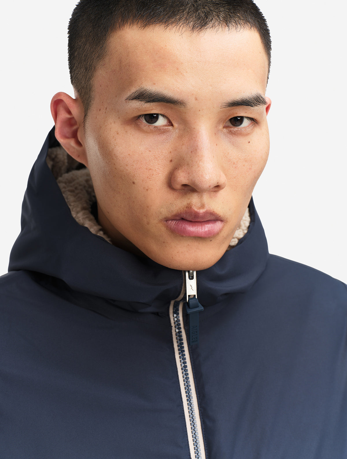 RAIN SHERPA