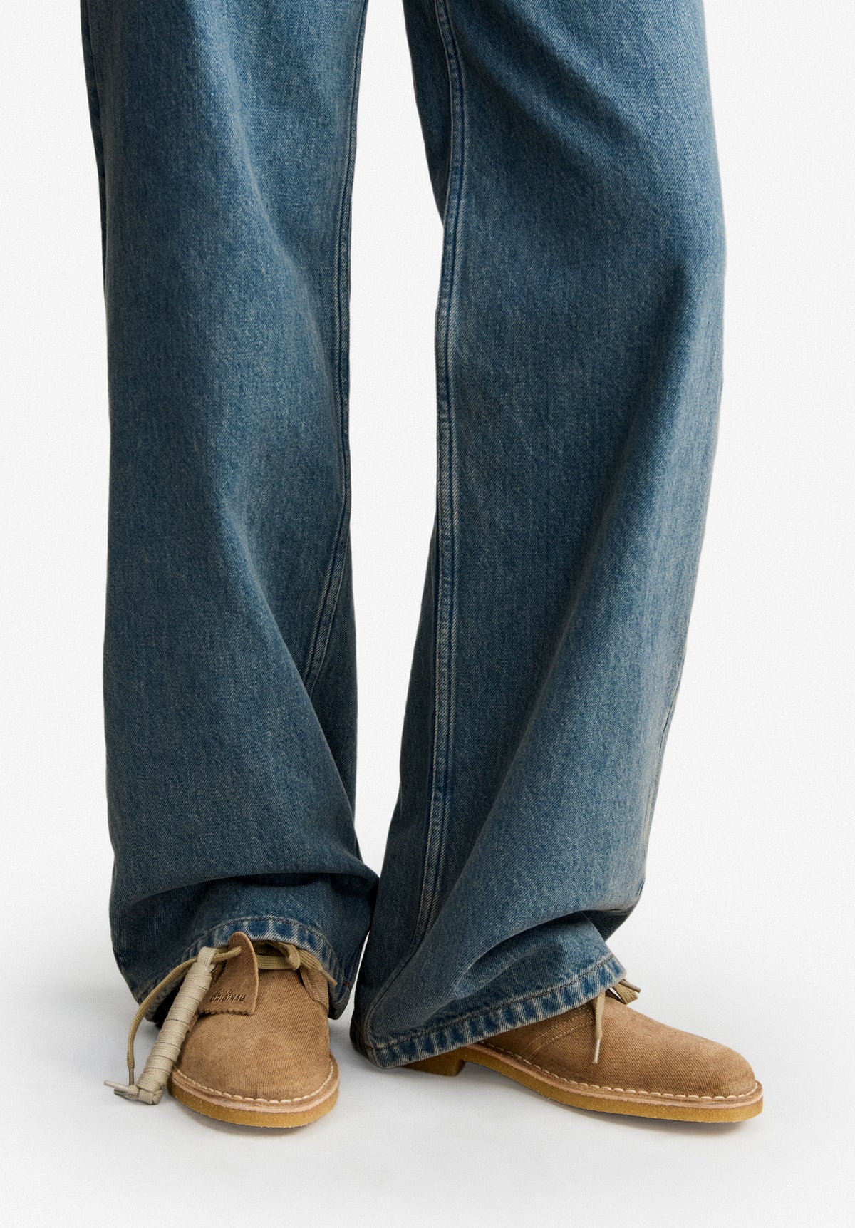 COLLAB Clarks Mid